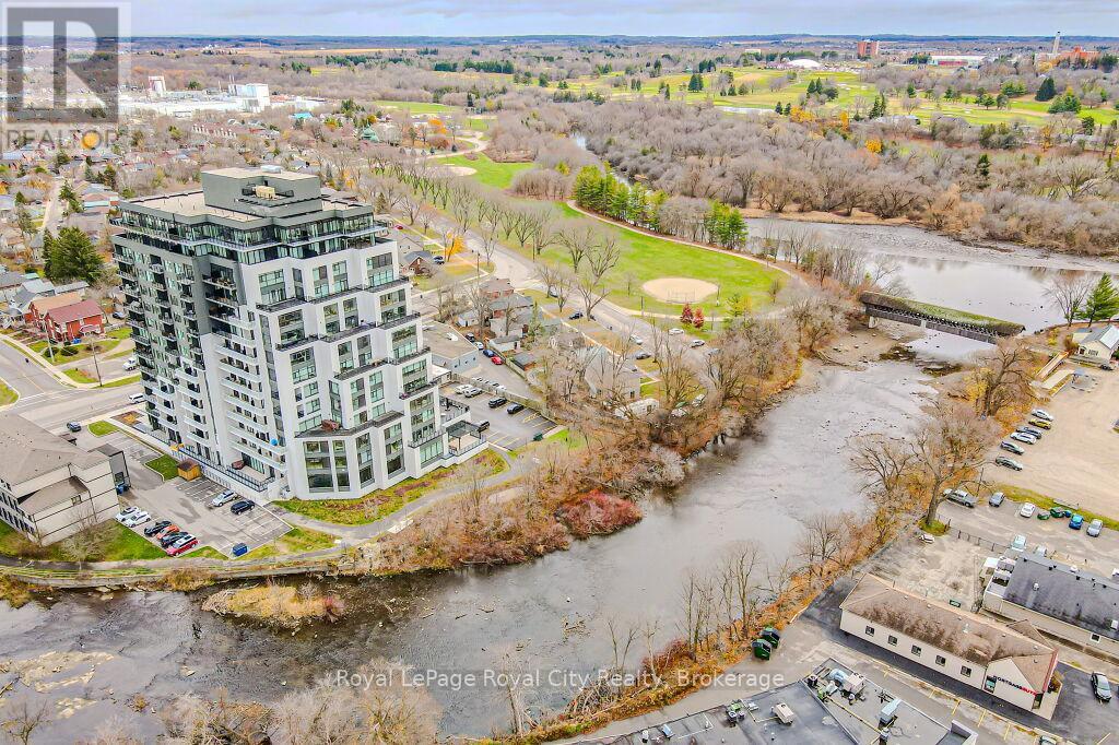 608 71 Wyndham St S, Guelph, ON N1E 0T7