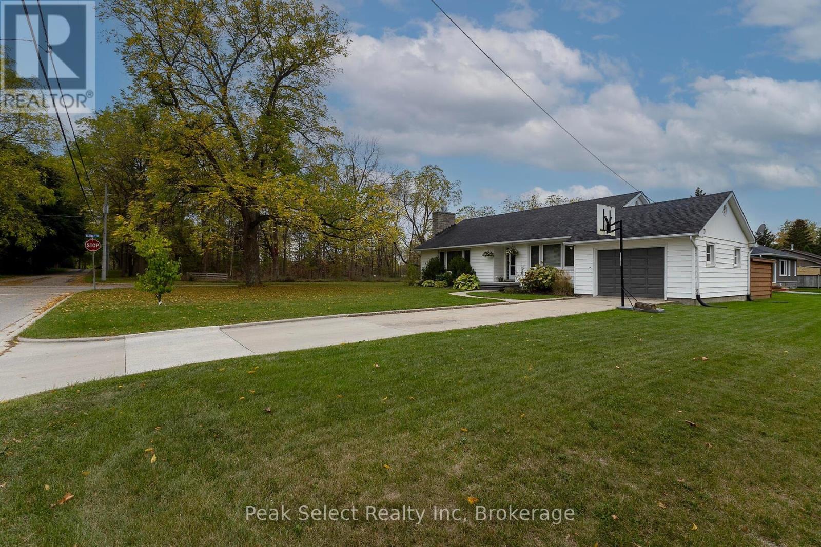 72 Carrall St, St. Marys, ON N4X 1C8