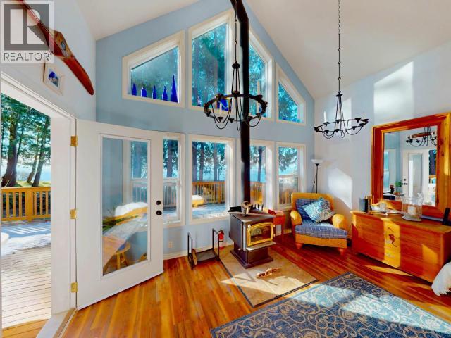 2902 Arbutus Ln, Savary Island, BC V0N 2G0