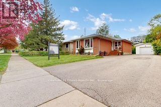 2335 Bostock Cres, Mississauga, ON L5J 3S8