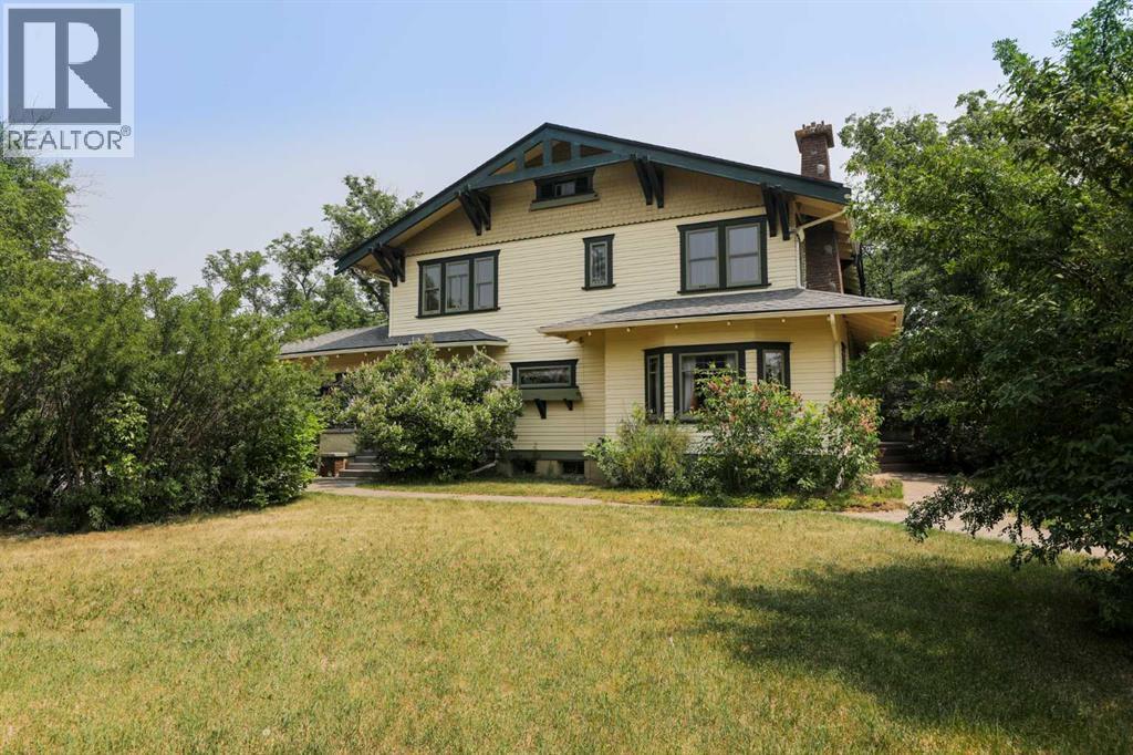 302 King St, Nobleford, AB T0L 1S0