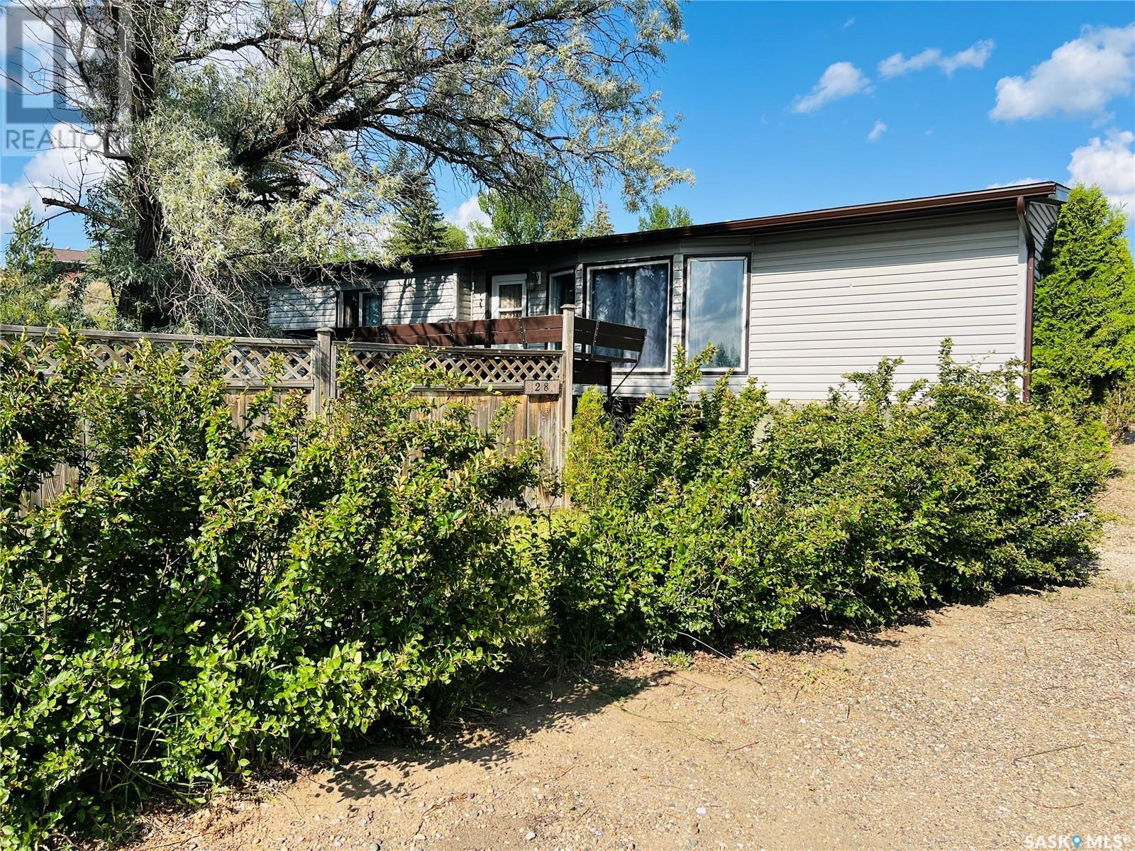 701 11 Avenue Northwest #28, Swift Current, SK S9H 4M5