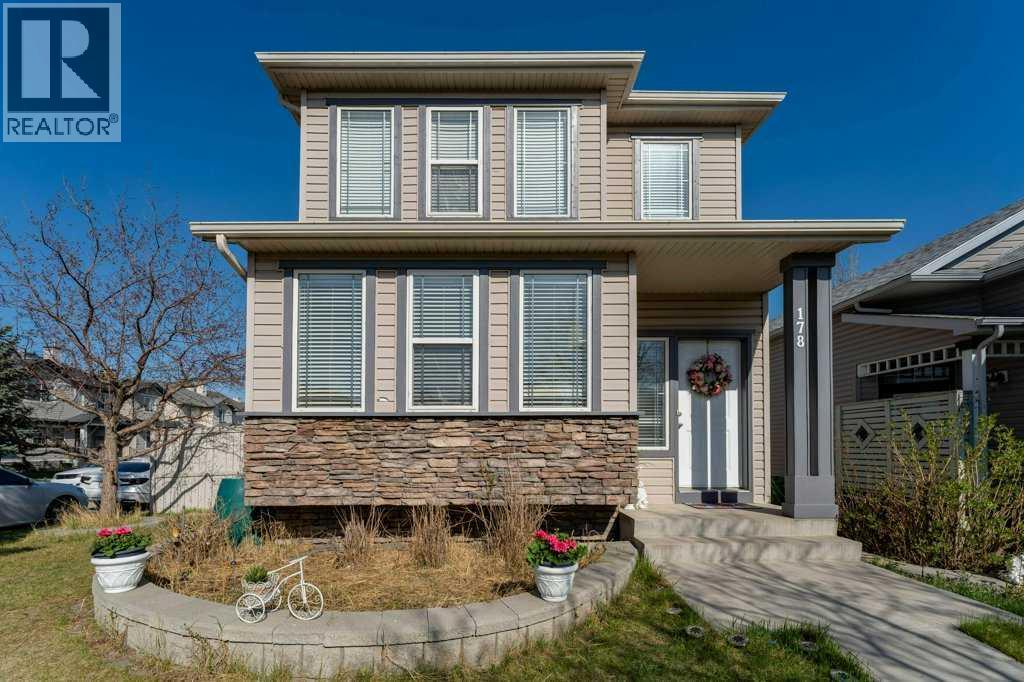 178 Covemeadow Cres NE, Calgary, AB T3K 6B1