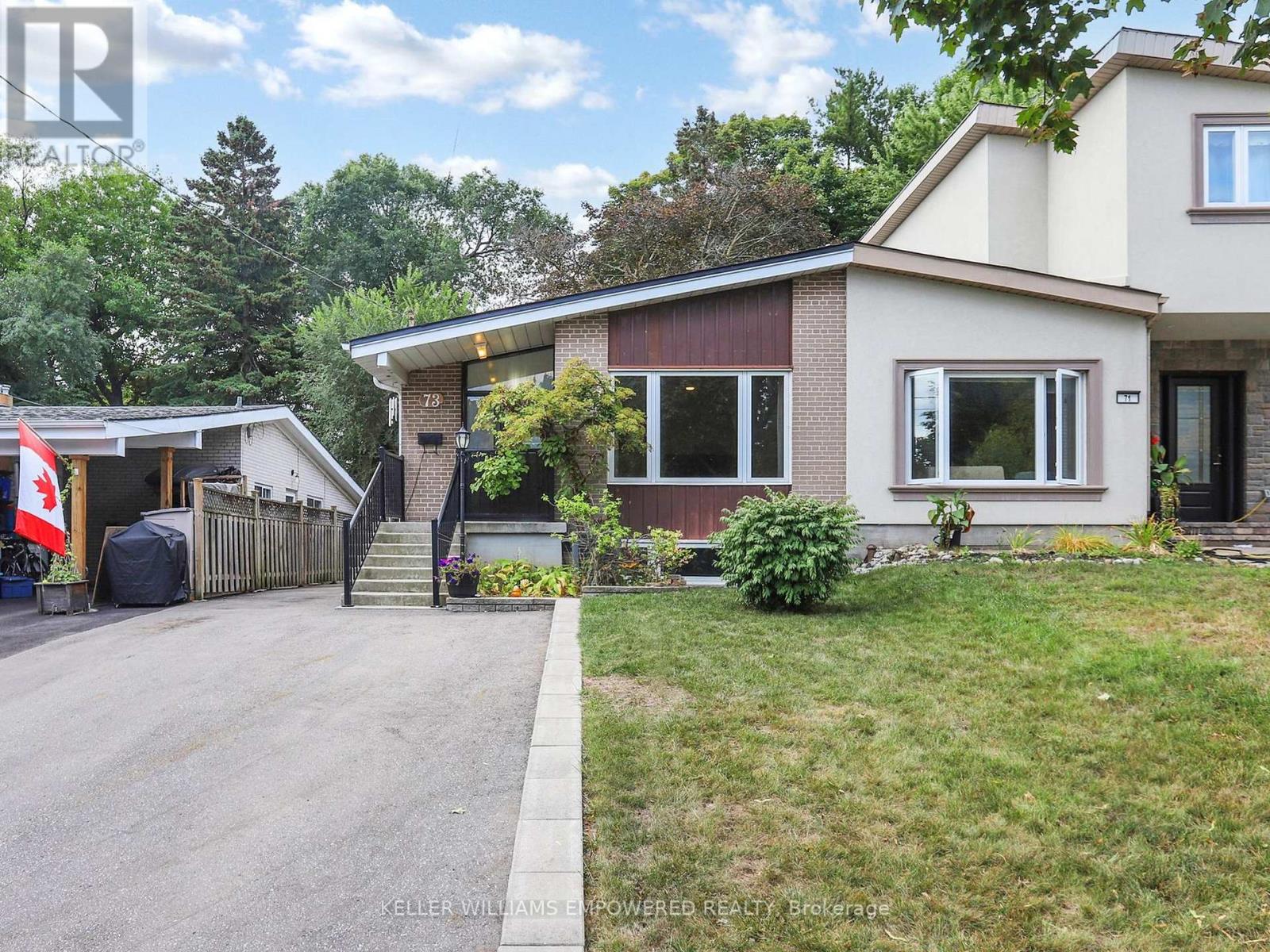 73 Northey Dr, Toronto, ON M2L 2S9