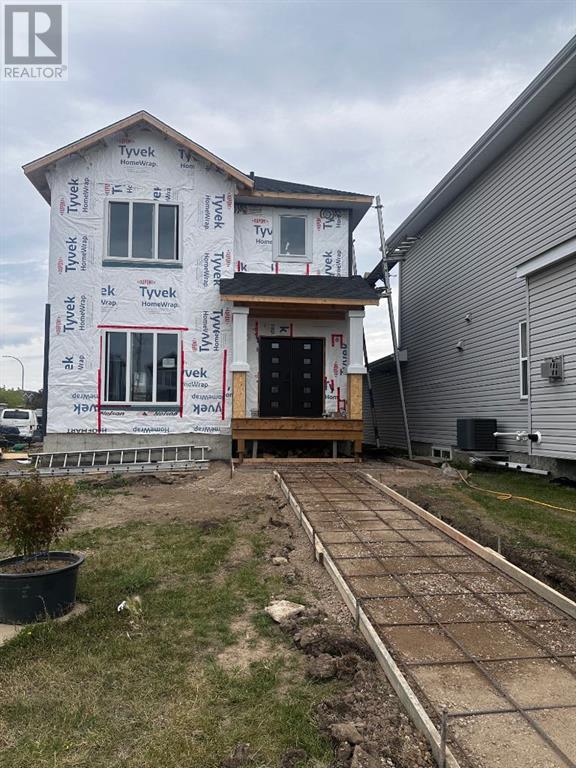 177 Dafoe Way, Fort Mcmurray, AB T9K 2Y5