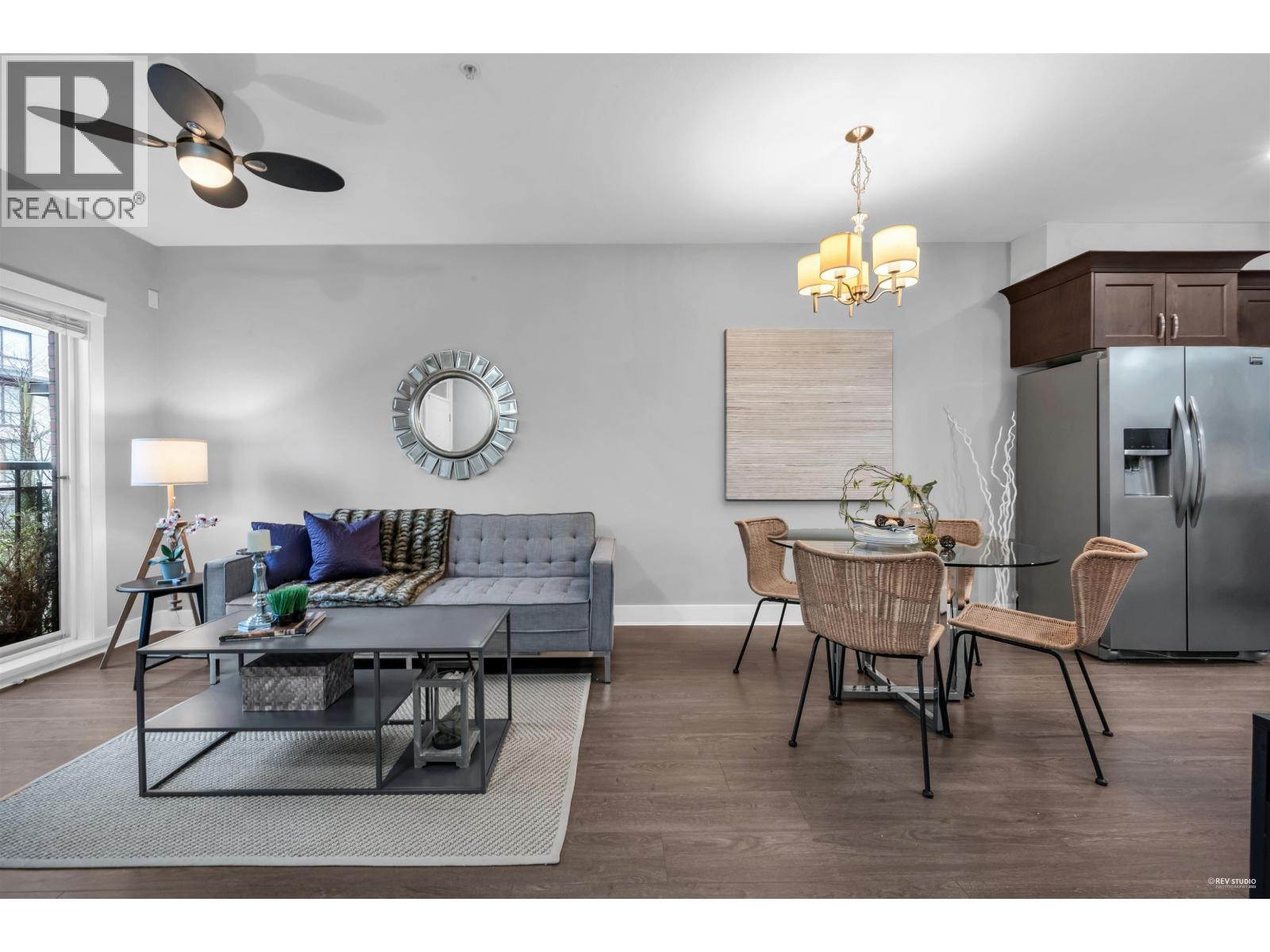 828 Royal Avenue Unit 202, New Westminster, BC V3M 1J9
