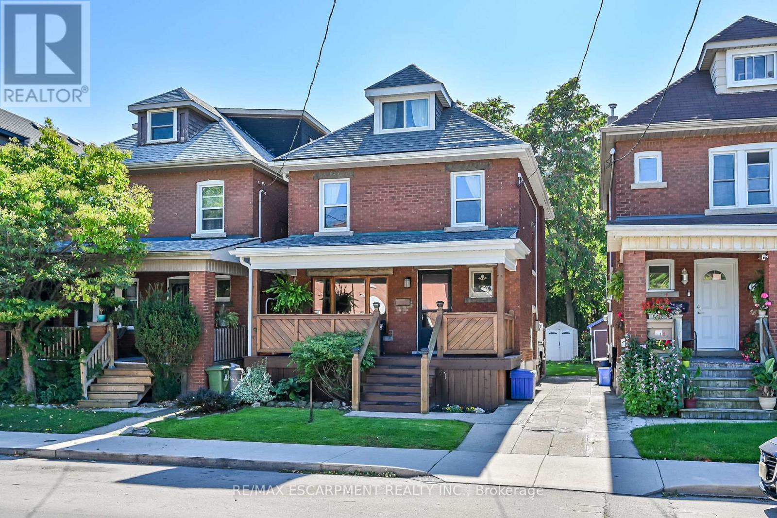 126 Cumberland Ave, Hamilton, ON L8M 1Z3
