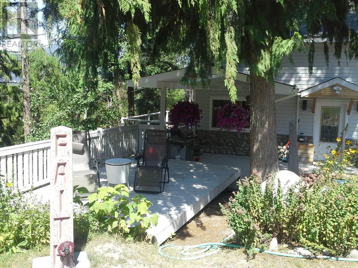 3650 Phillips Road Rd, Creston, BC V0B 1G2