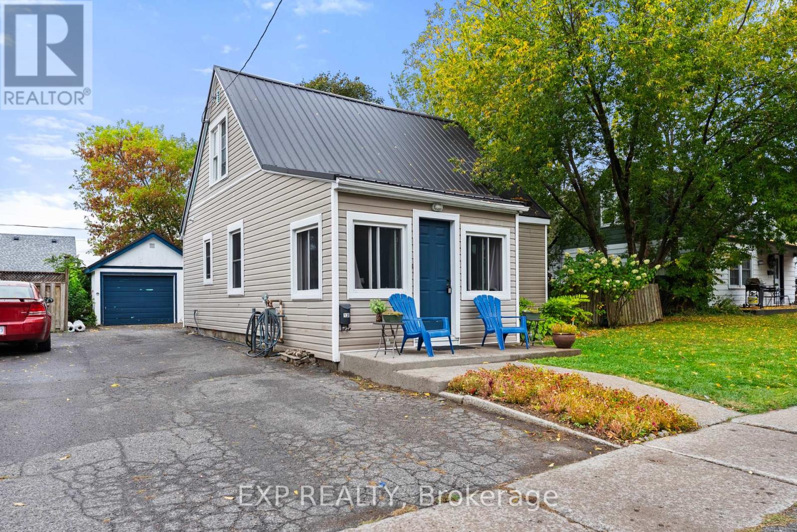 138 Byron St, Quinte West, ON K8V 2Y6