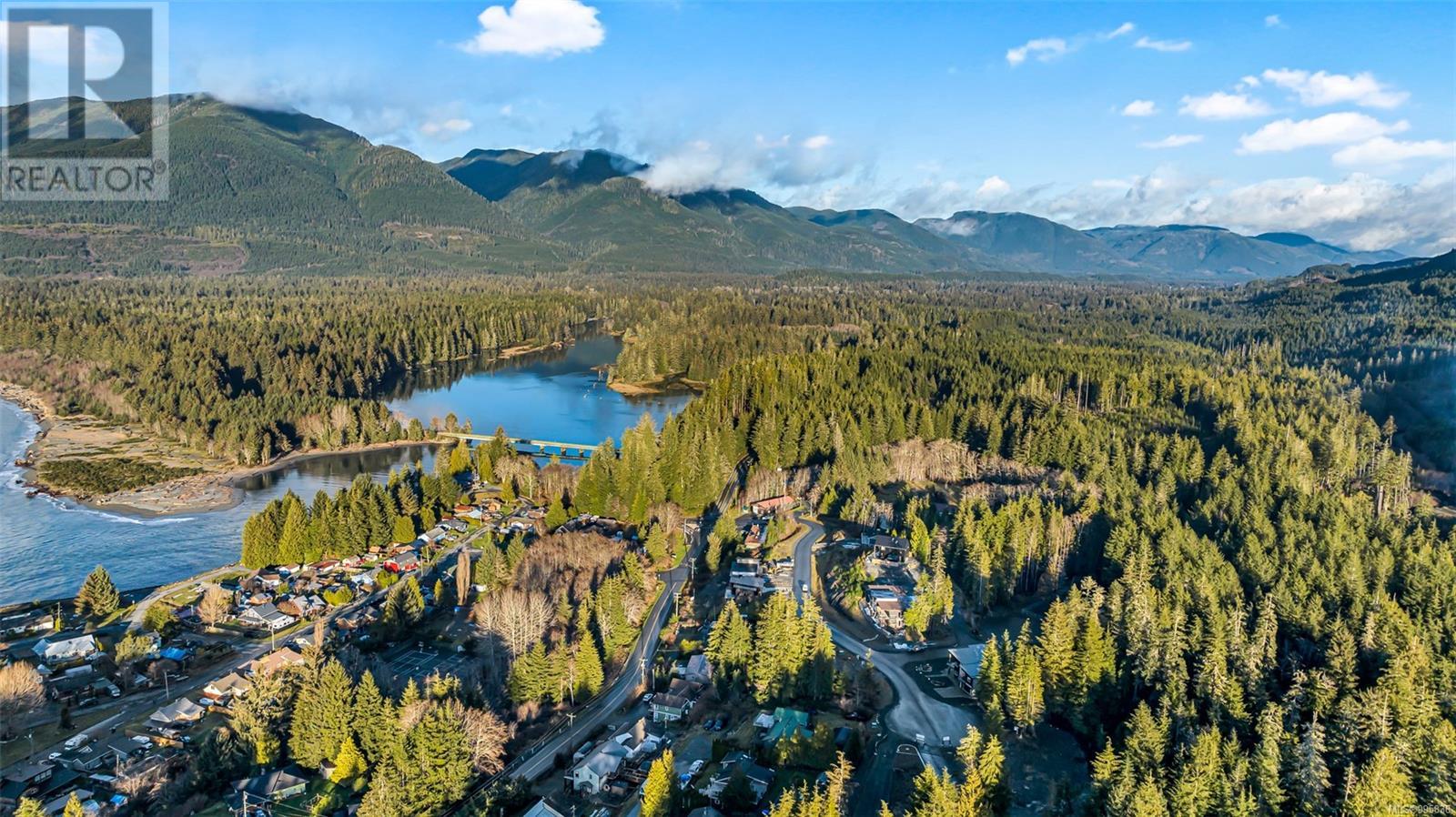 16911 Beachview Dr, Port Renfrew, BC V0S 1K0