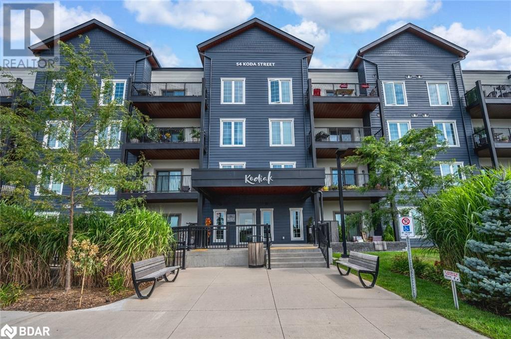54 Koda Street Unit 112, Barrie, ON L9J 0J6