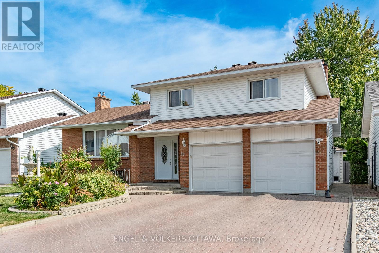 20 Falk Ave, Ottawa, ON K2J 1L1
