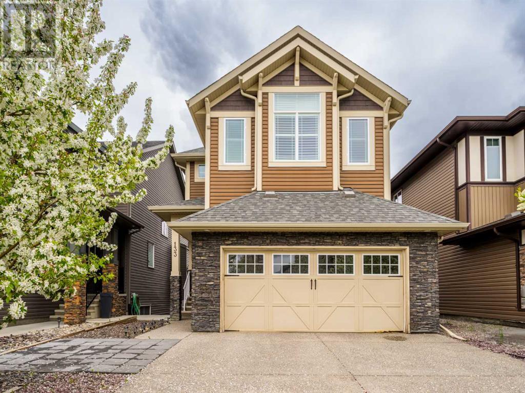 133 Cougar Ridge Close SW, Calgary, AB T3H 0V4
