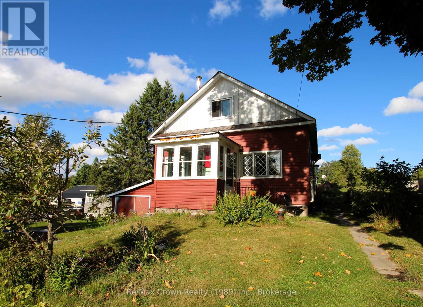 11974 Highway 522 Hwy, Parry Sound Remote Area Port Loring, ON P0H 1S0