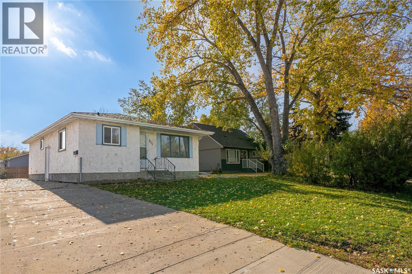 3111 Dewdney Ave E, Regina, SK S4N 5K3
