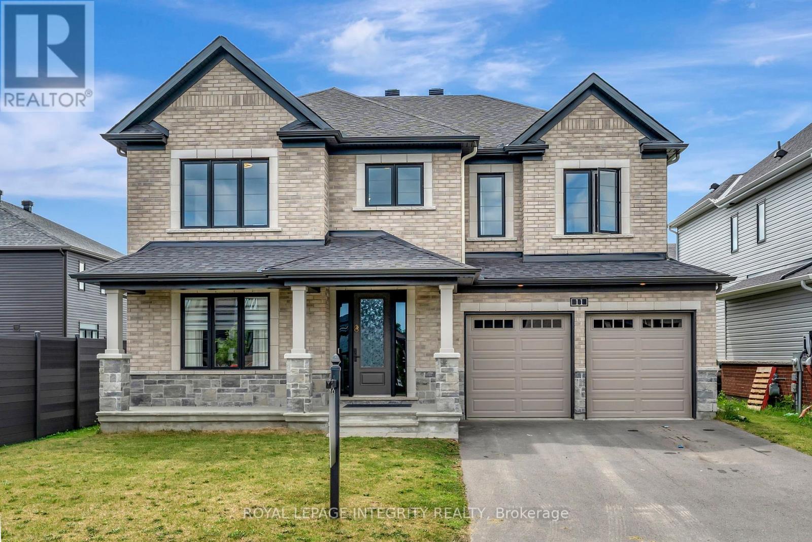 11 Ascari Rd, Ottawa, ON K4M 0M6
