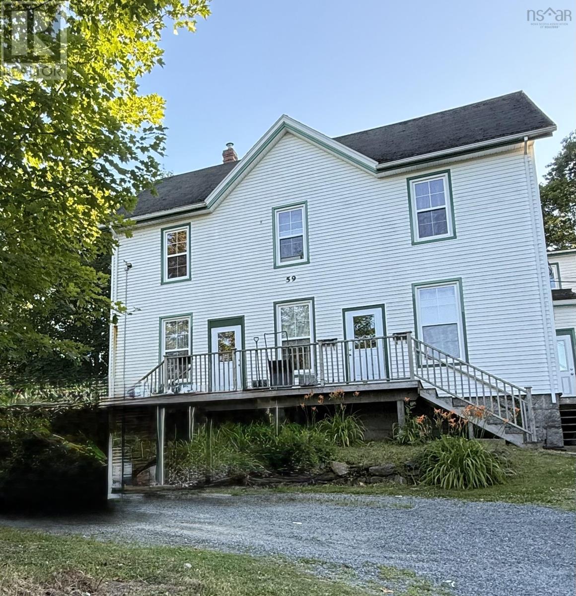 59 Pleasant St, Bridgewater, NS B4V 1M9