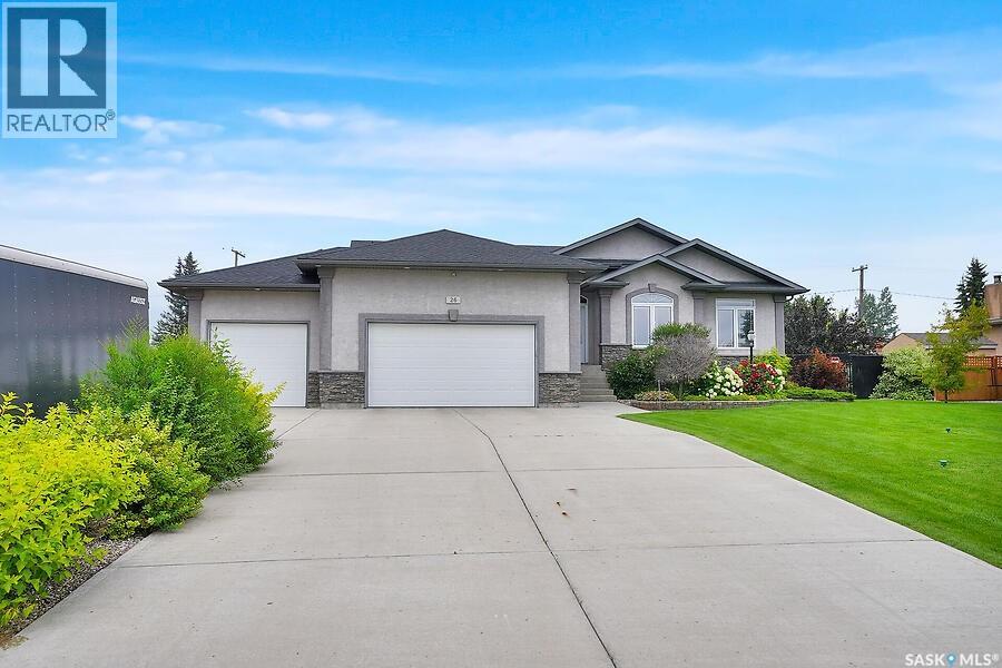 26 Fernwood Bay, White City, SK S4L 0A3