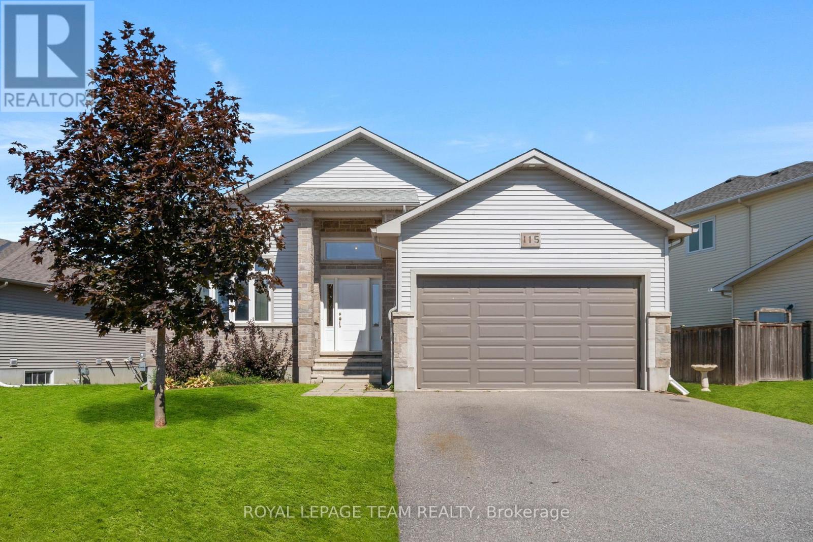 115 York Crossing Rd, Russell, ON K4R 0C5