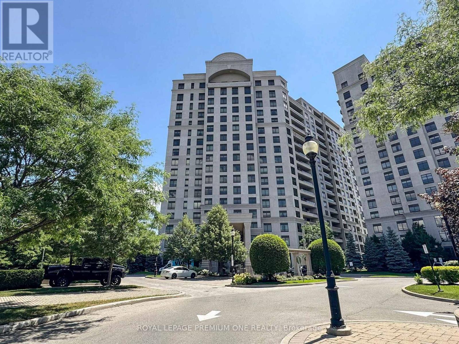 1202 9255 Jane St, Vaughan, ON L6A 0K1