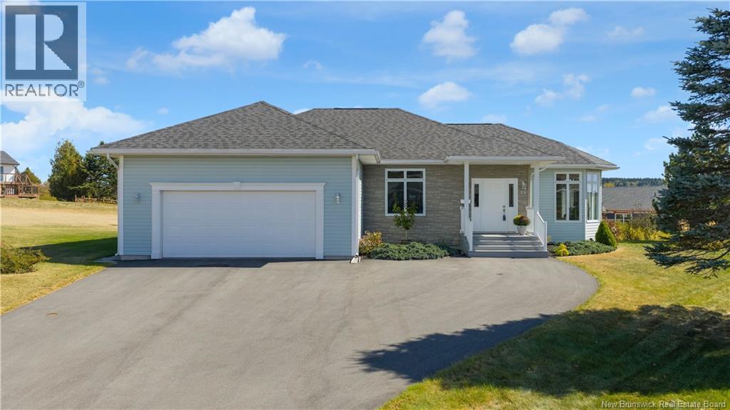 19 Lakefield Ct, Saint John, NB E2J 5B3