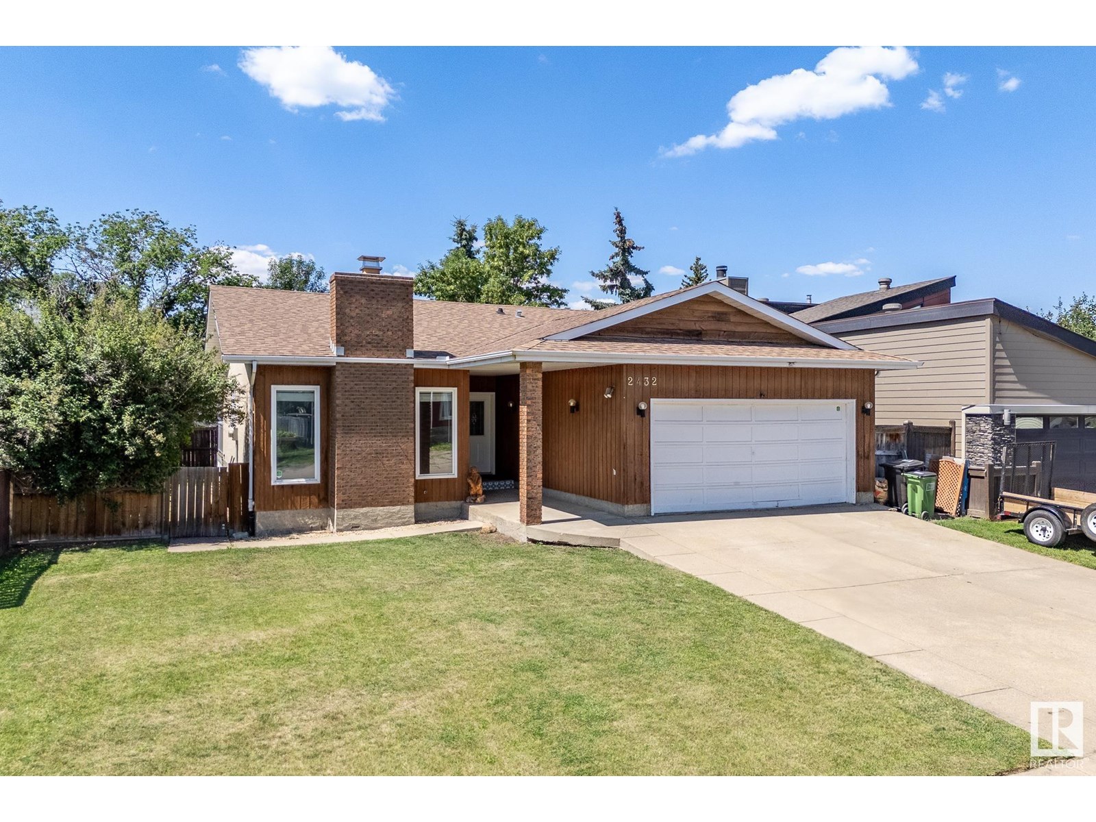 106 St Nw Unit 2432, Edmonton, AB T6J 4K5