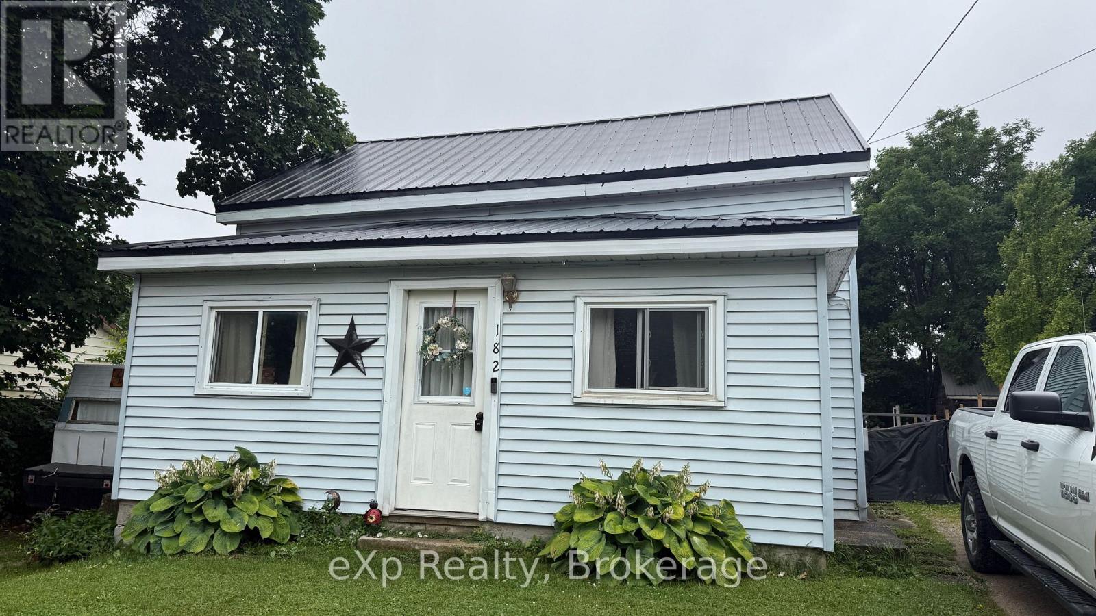 182 4th St SW, Arran-Elderslie, ON N0G 1L0