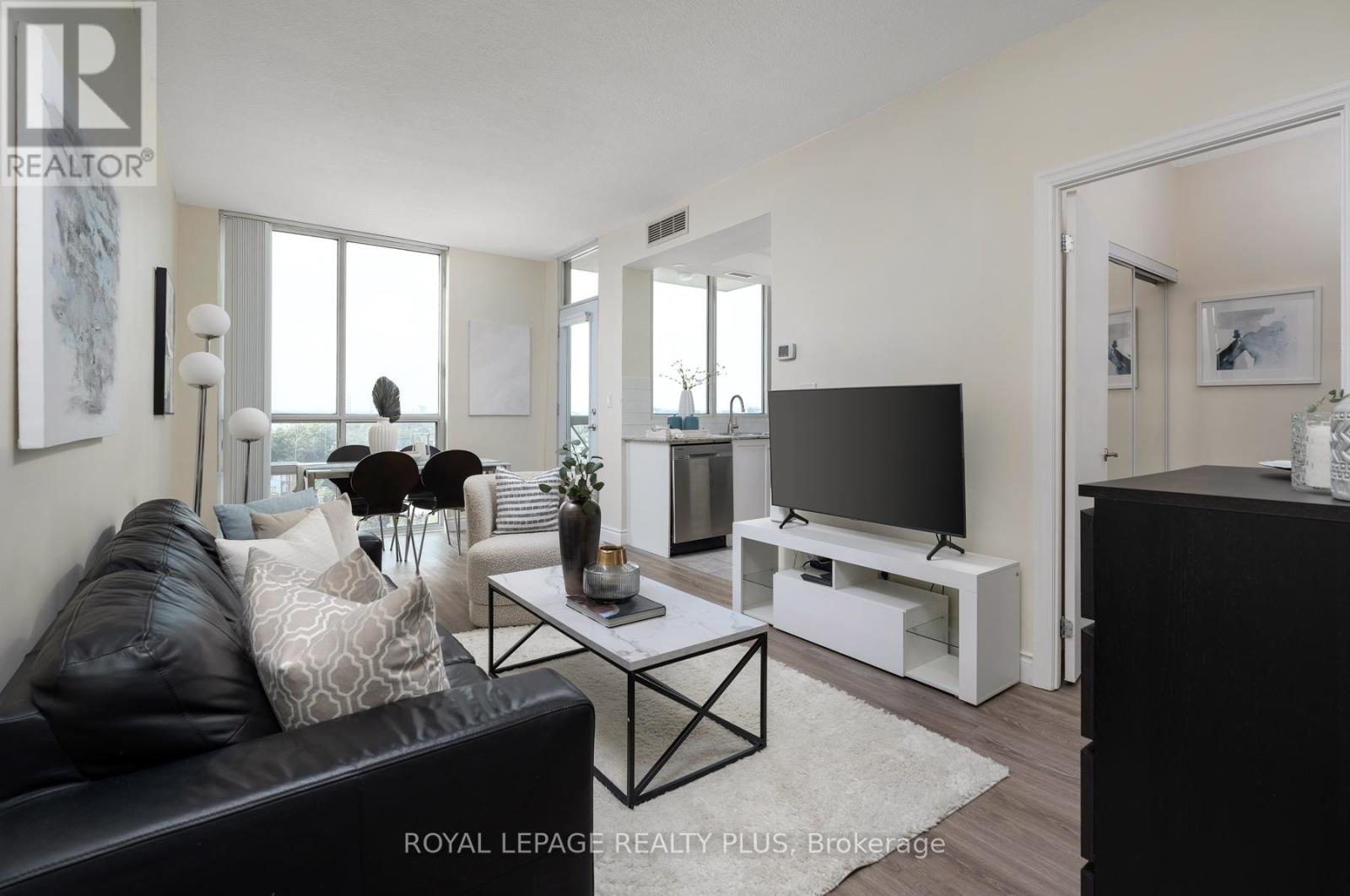 903 1359 Rathburn Rd E, Mississauga, ON L4W 5P7