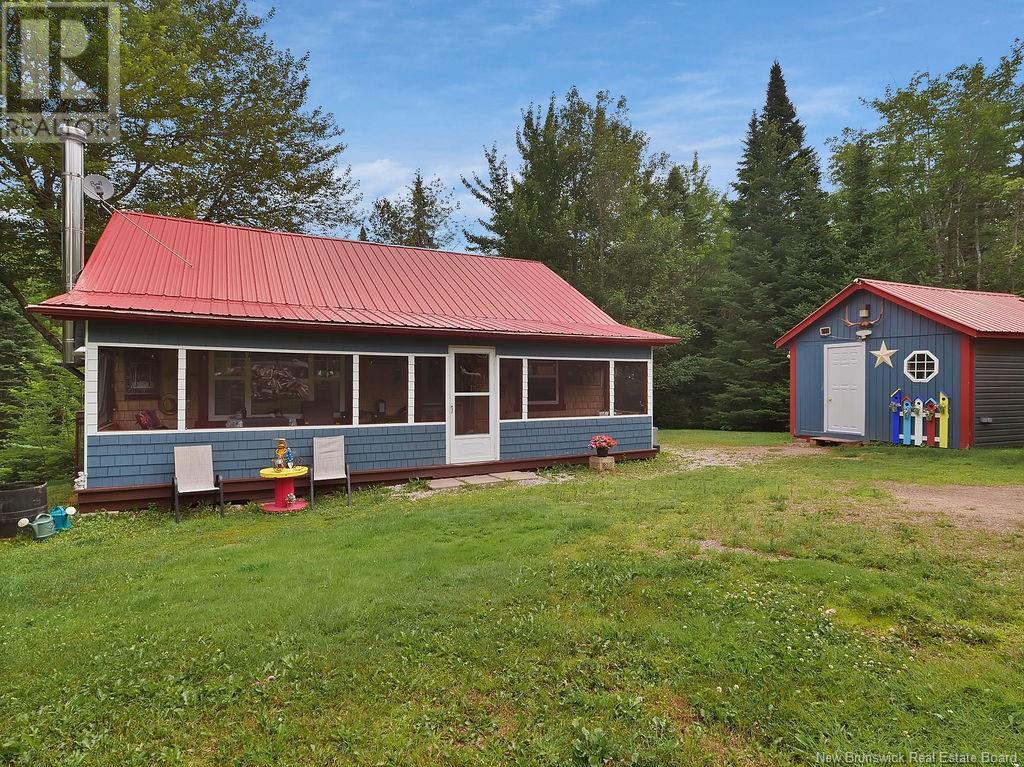 621 Cherryvale Rd, Canaan, NB E4Z 5X7