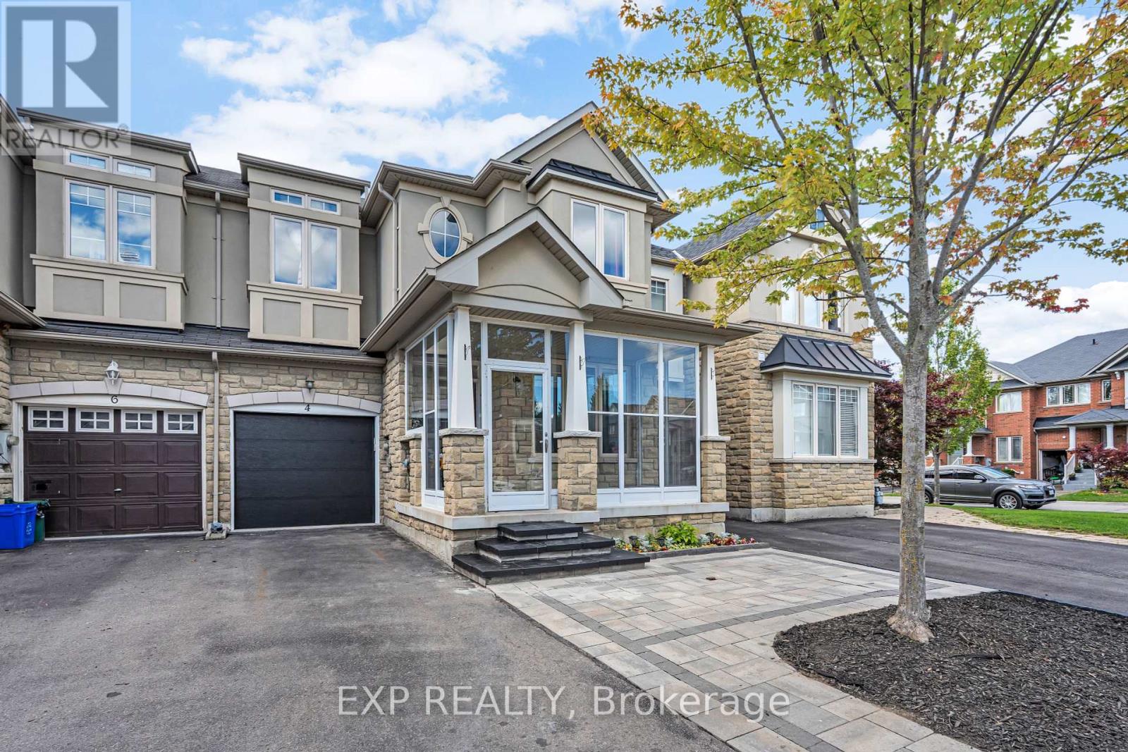 4 Seiffer Cres, Richmond Hill, ON L4E 0J2