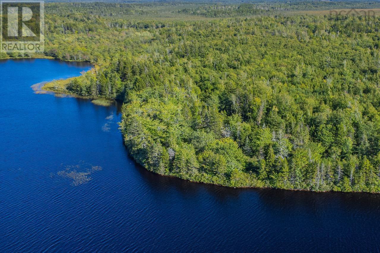 Ruel Du Lac Gaspereau Rue, Mayflower, NS B0W 2Y0