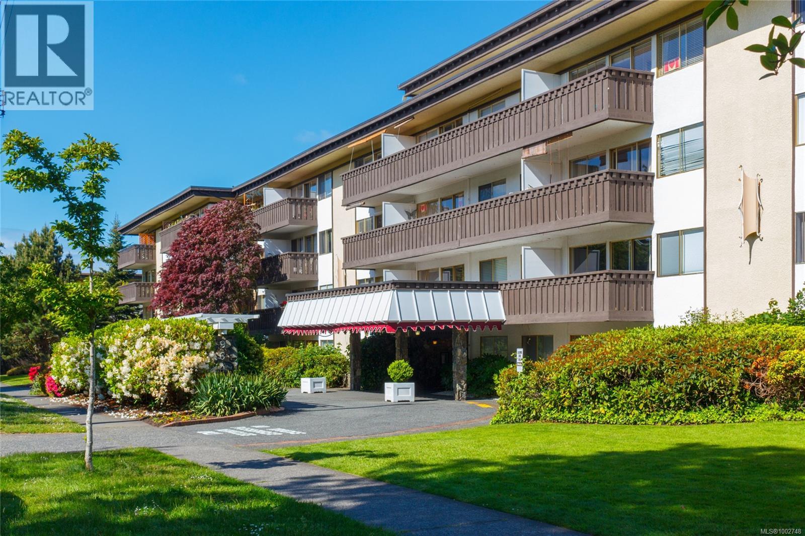 964 Heywood Ave Unit 118 Ave, Victoria, BC V8V 2Y5
