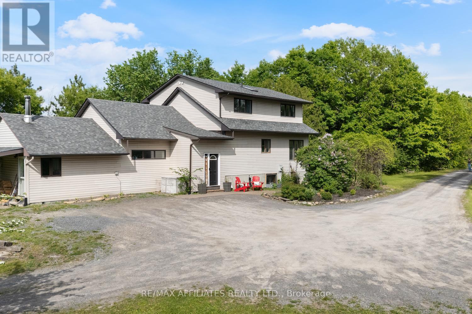 2128 Beckwith 10th Line, Beckwith, ON K7C 0C4