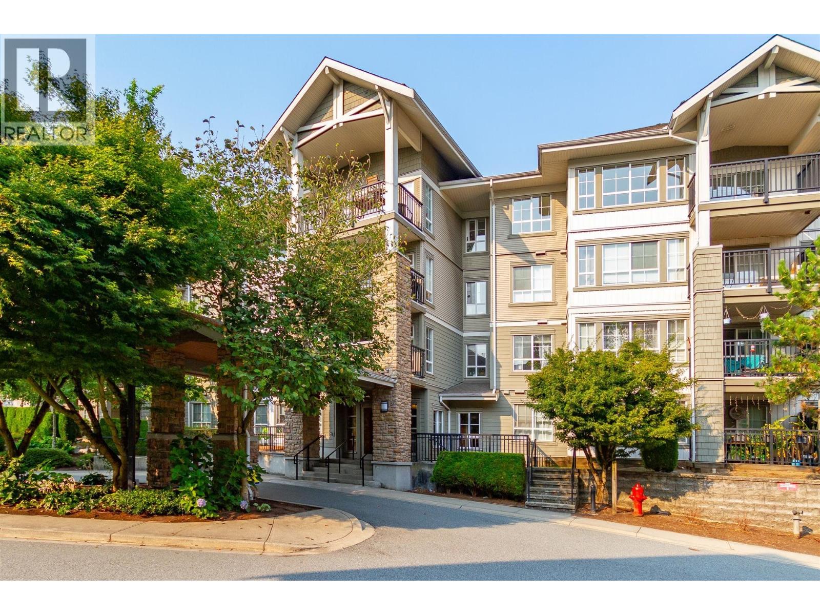 9233 Government Street Unit 410, Burnaby, BC V3N 0A3