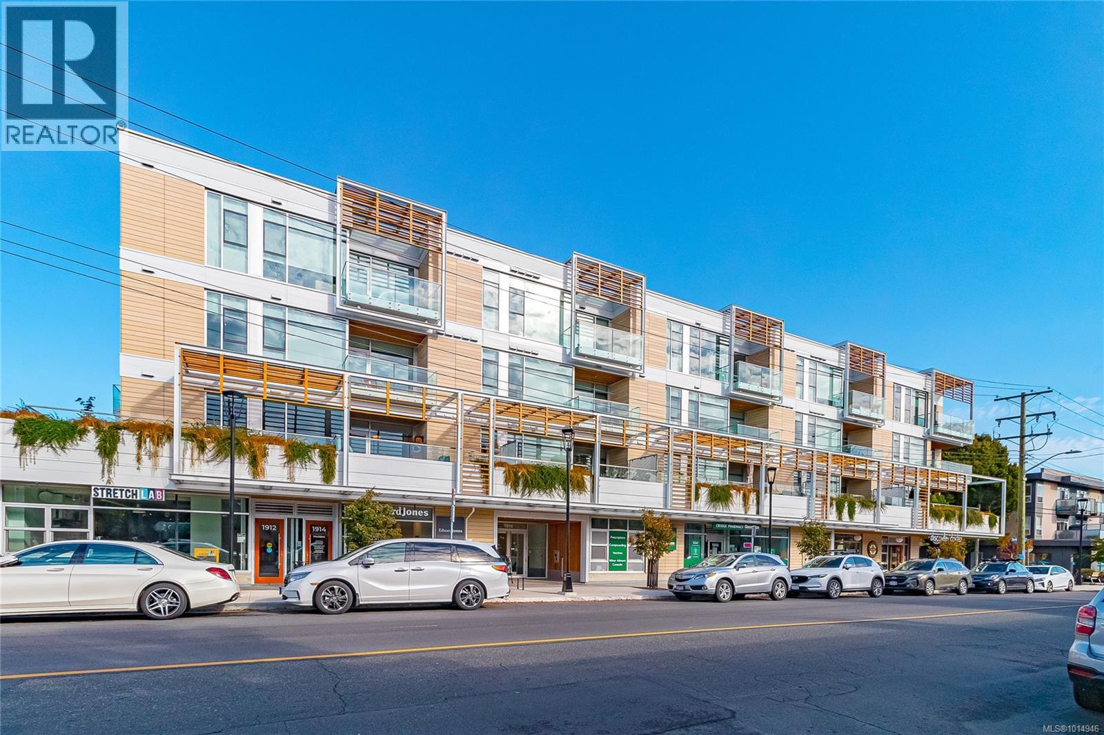 1916 Oak Bay Ave Unit 209 Ave, Victoria, BC V8R 1C7
