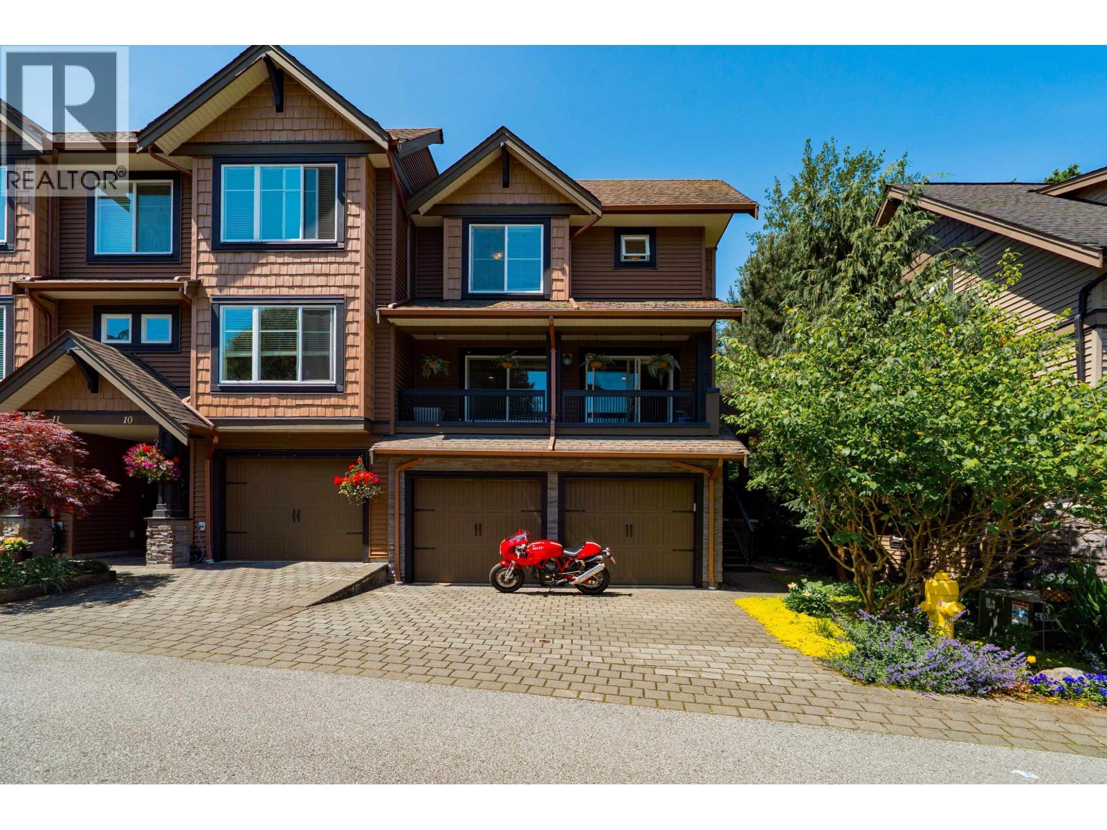 22206 124 Avenue Unit 9, Maple Ridge, BC V2X 8X1