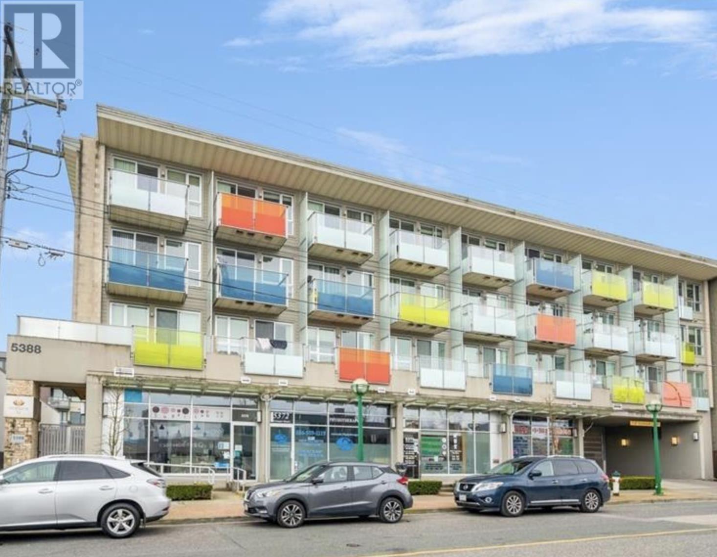 5388 Grimmer Street #ph17, Burnaby, BC V5H 0B9