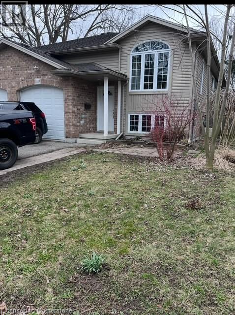 359 W Gore St, Stratford, ON N5A 1K9