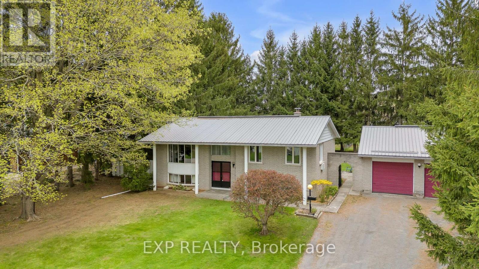 31 Southcrest Dr, Greater Napanee Greater Napanee, ON K7R 3J9