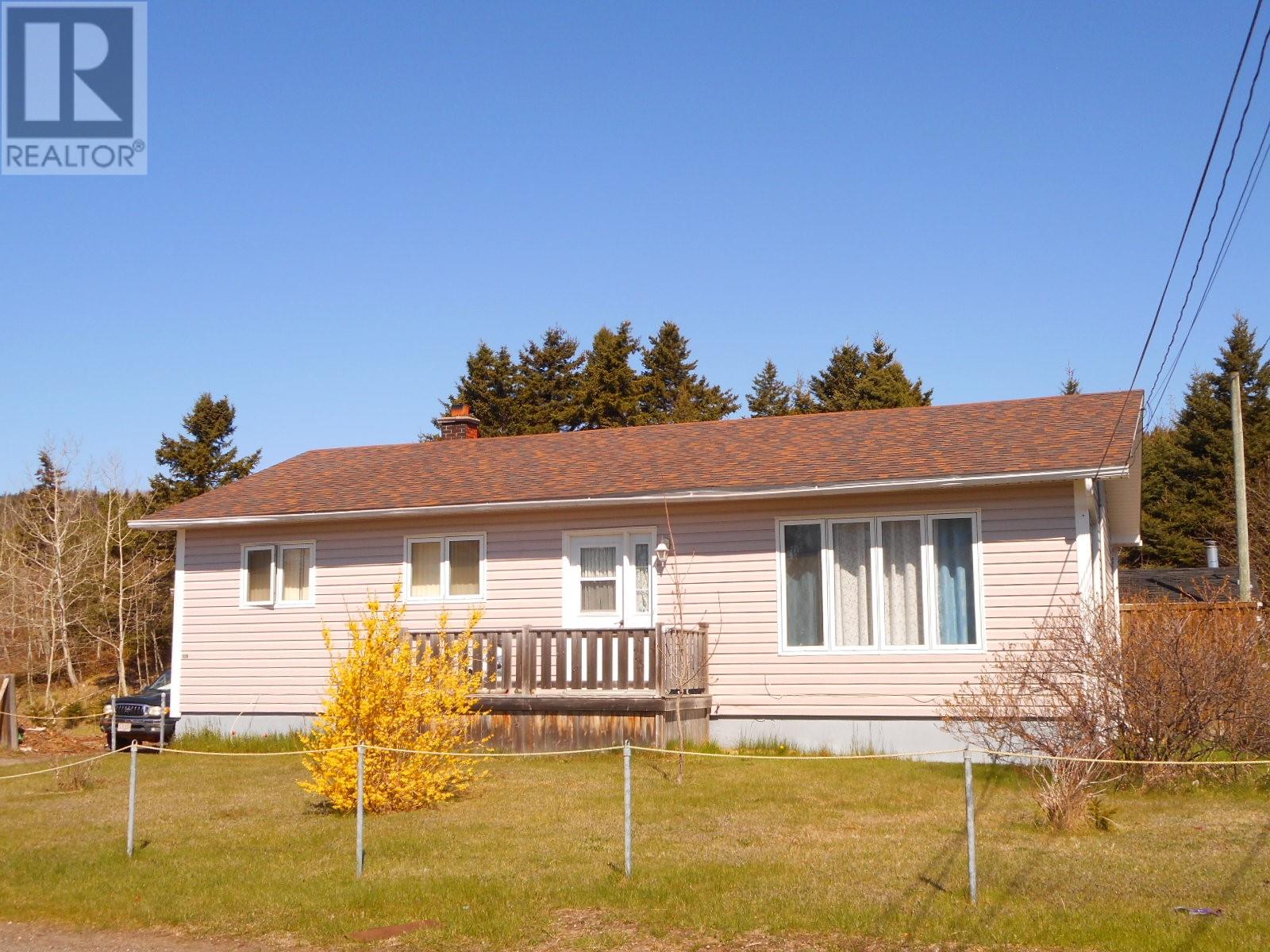 128 Bayview Rd, Springdale, NL A0J 1T0