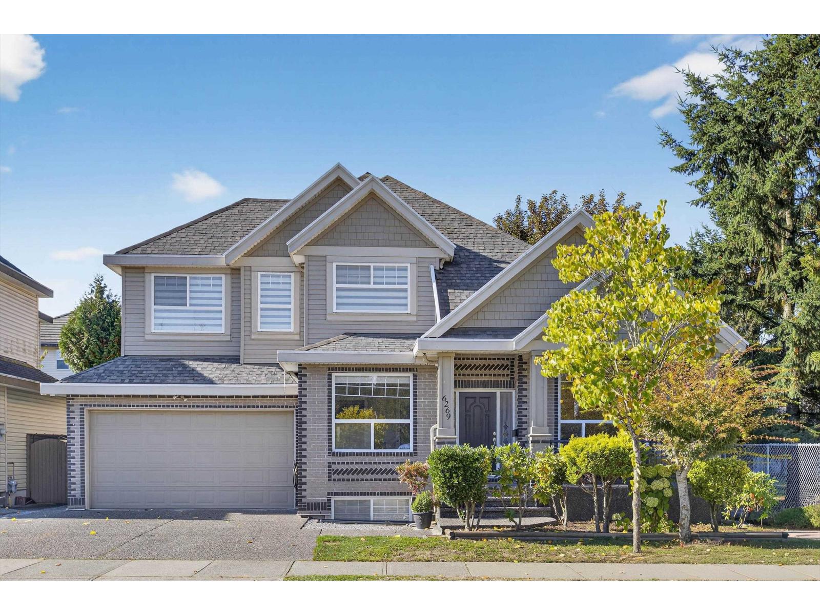 132 Street Unit 6269 #b, Surrey, BC V3X 3V4