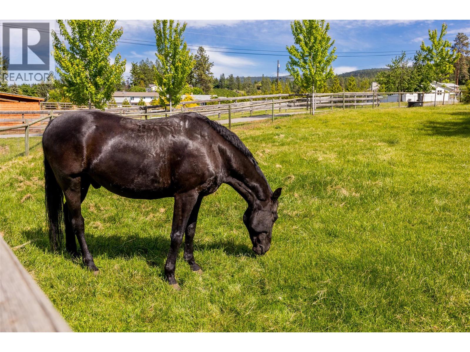 4284 Jaud Rd, Kelowna, BC V1W 4C5