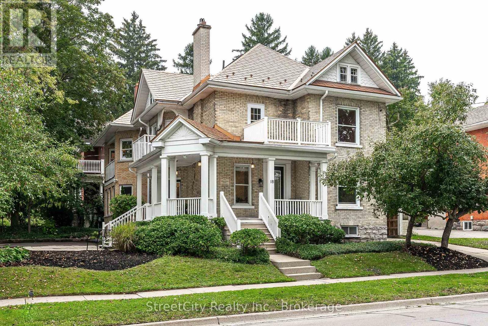 18 Waterloo St N, Stratford, ON N5A 5H5