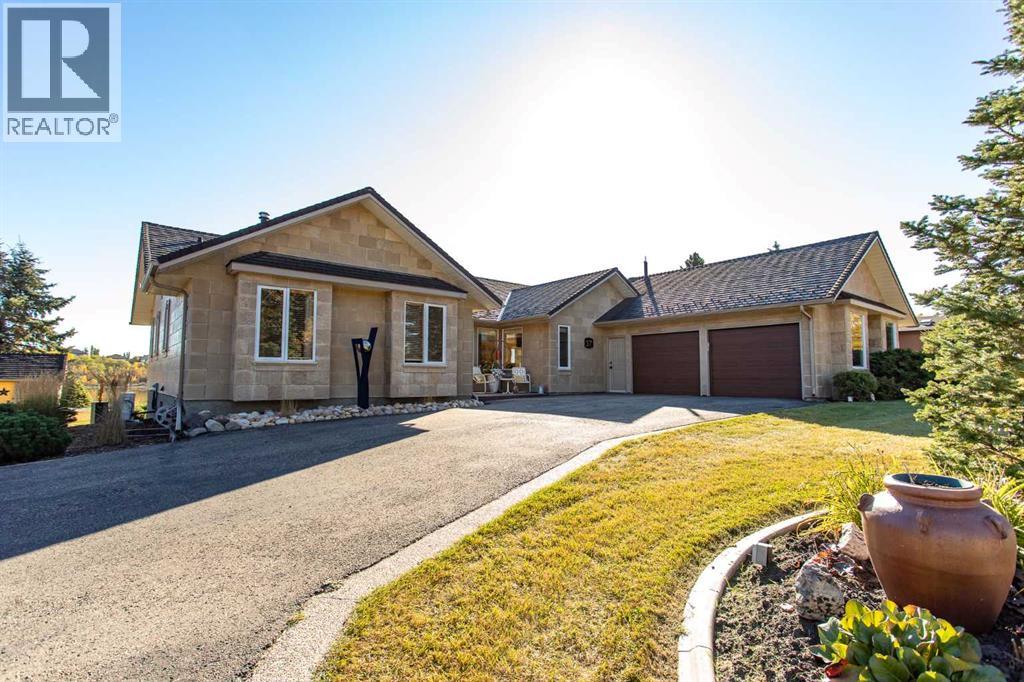 37 Wildrose St, Rural Lacombe County, AB T4L 1Y4