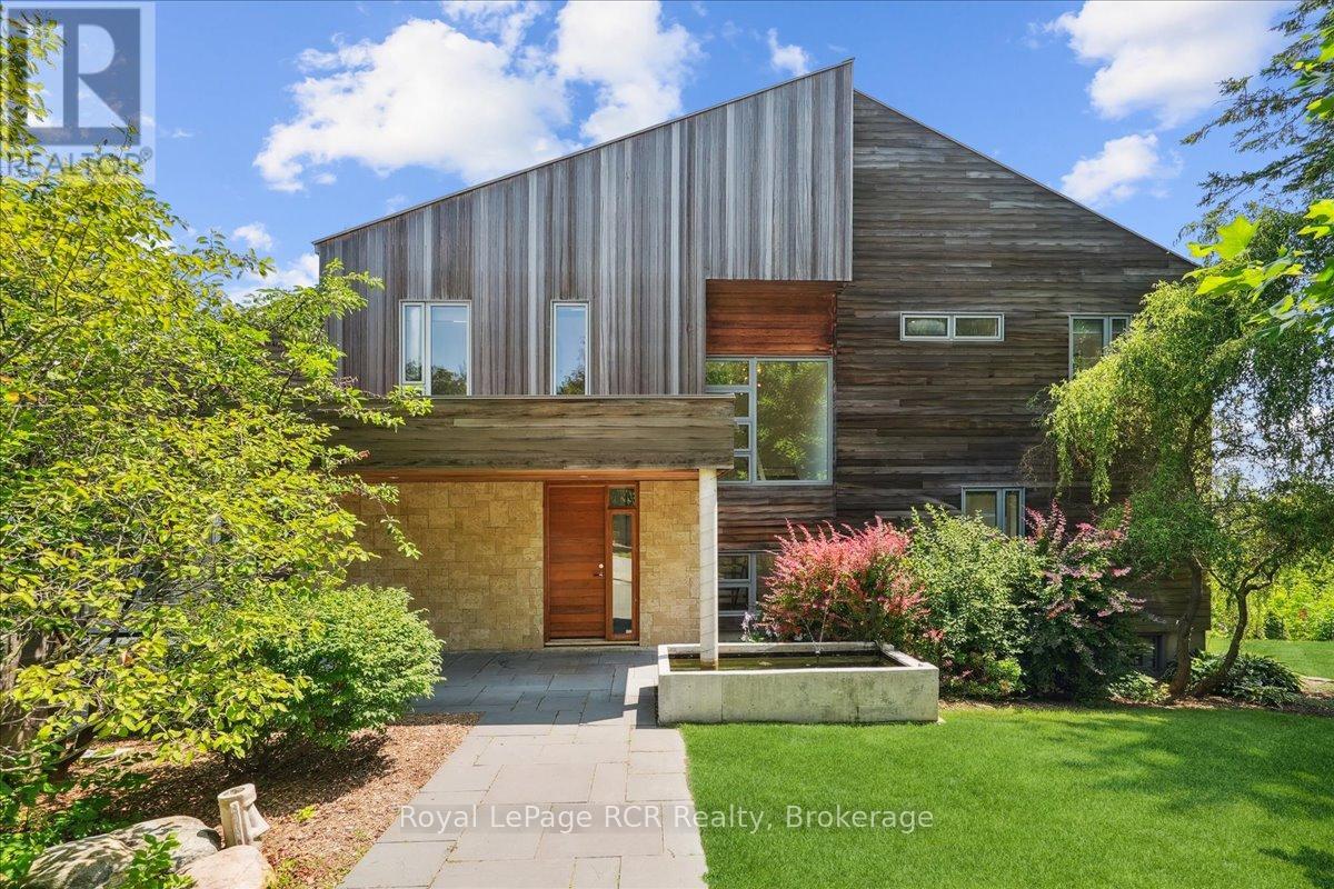 20 Everett Rd, South Bruce Peninsula, ON N0H 2T0