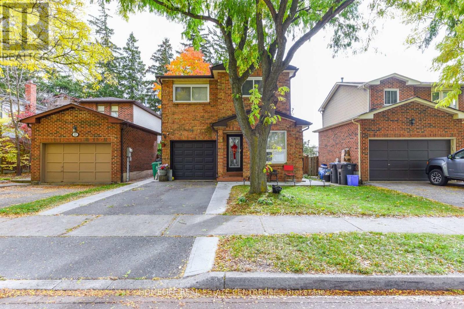 20 Oleander Cres, Brampton, ON L6Z 2C2