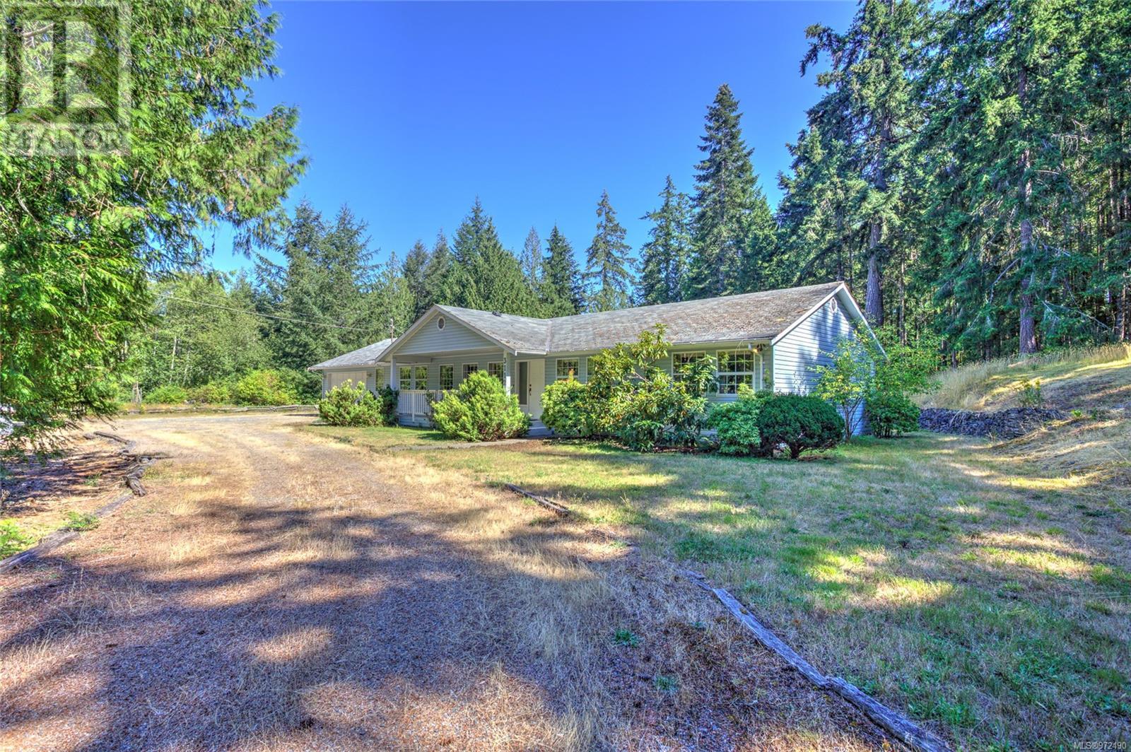 3112 Henry Rd, North Cowichan, BC V0R 1K4