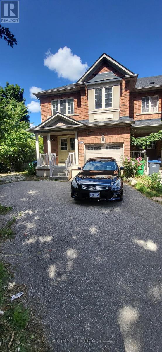 141 Rockgarden Trl, Brampton, ON L6R 3N2