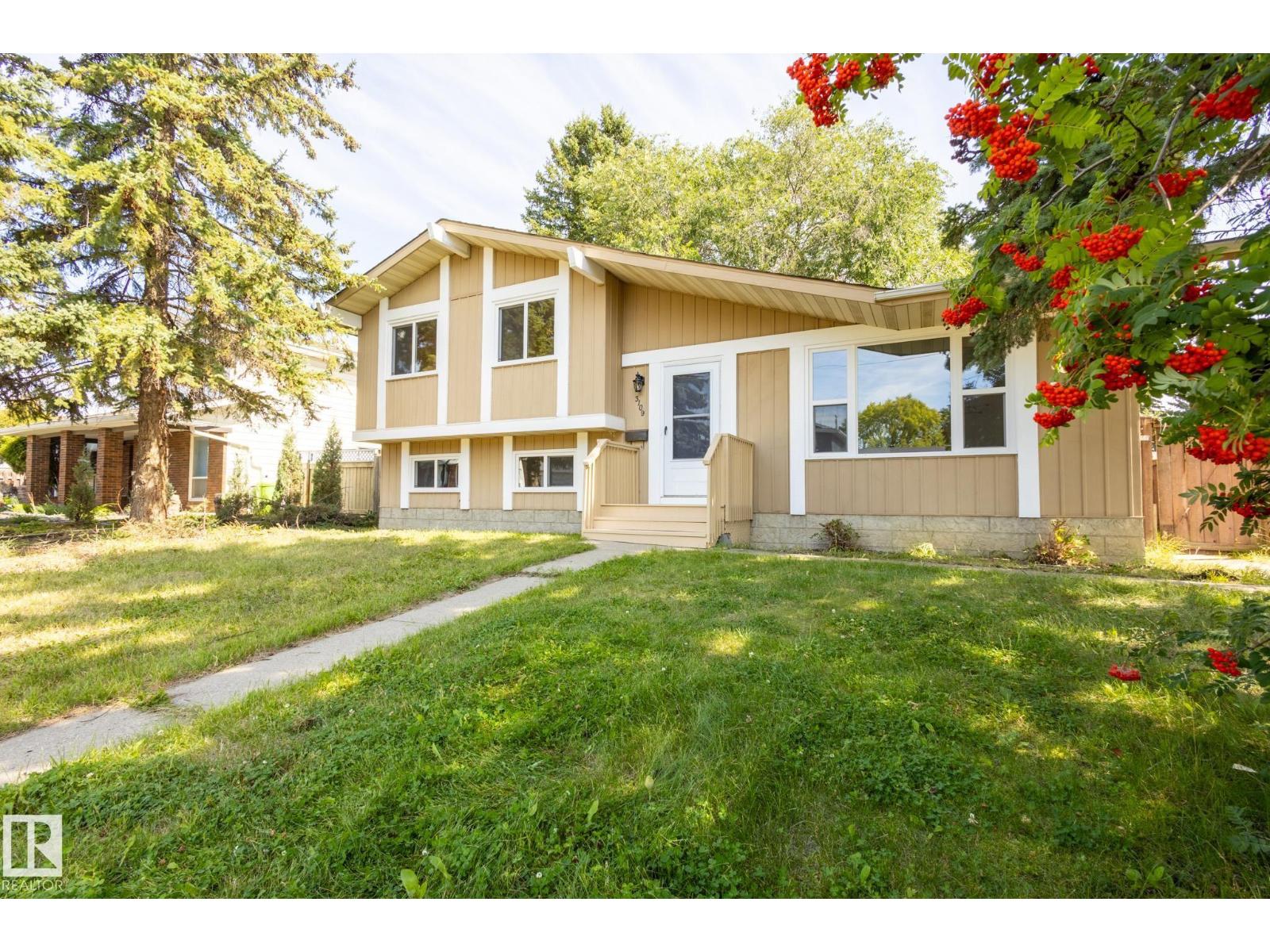 110 St Nw Unit 3109 #a, Edmonton, AB T6J 3E9