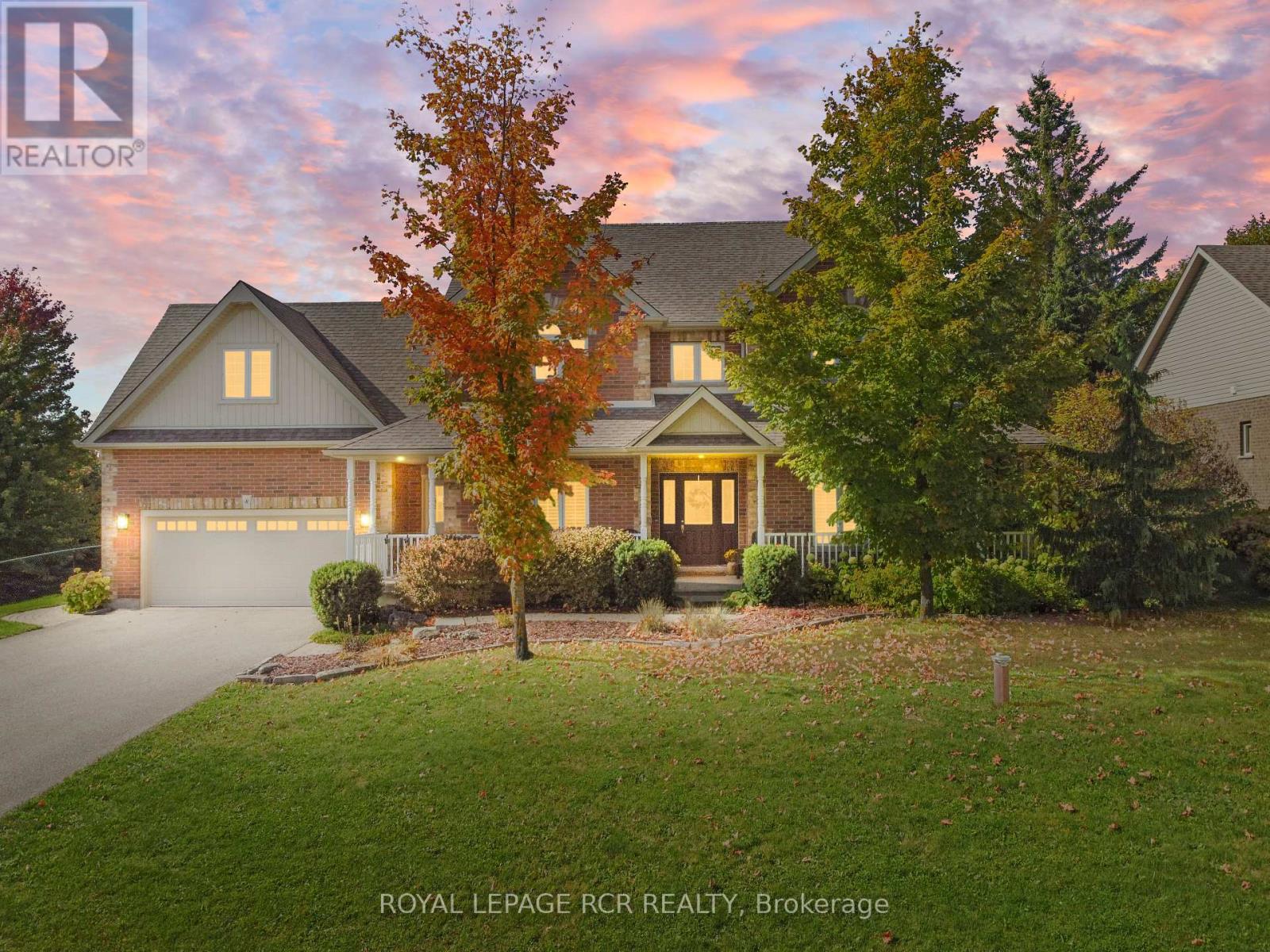8 Madill Dr, Mono, ON L9W 6G3